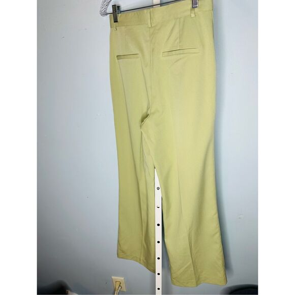 Elodie NWT Pleated Straight Leg Pistachio Pants size small - Picture 6 of 7